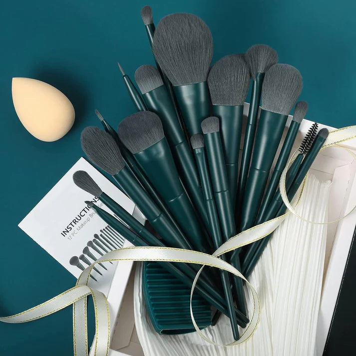 BEAKEY Makeup Brushes Set 17 Pcs - BEAKEY